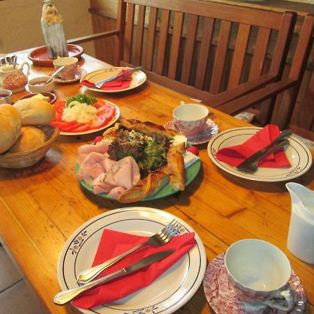 Schorfelder Hof Guest House Gondershausen Eksteriør bilde