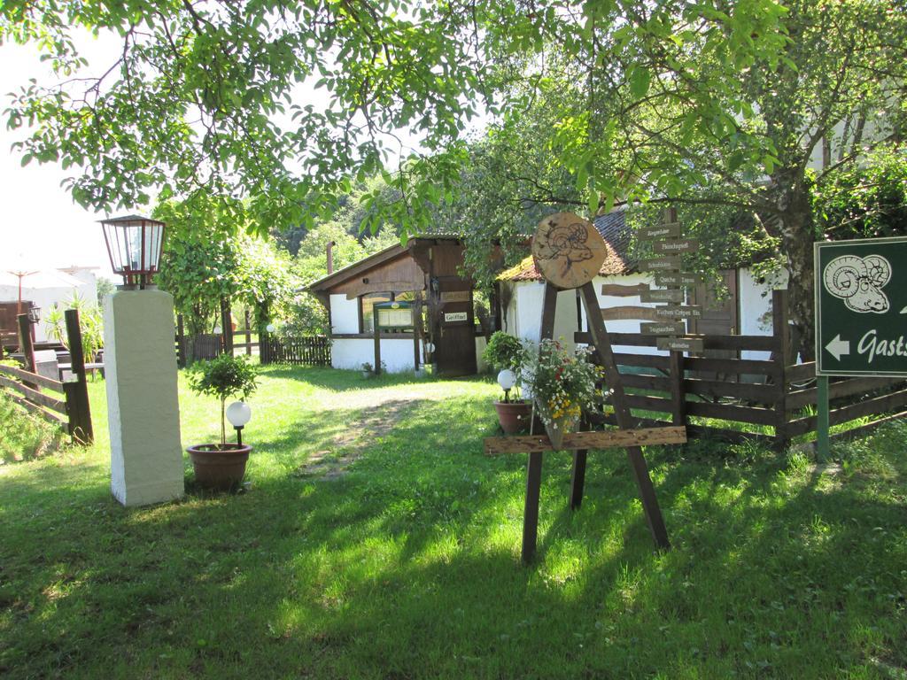Schorfelder Hof Guest House Gondershausen Eksteriør bilde