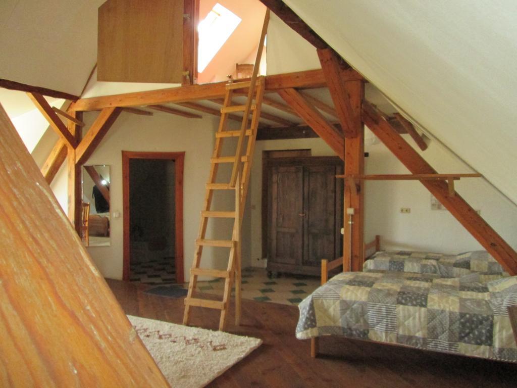 Schorfelder Hof Guest House Gondershausen Eksteriør bilde